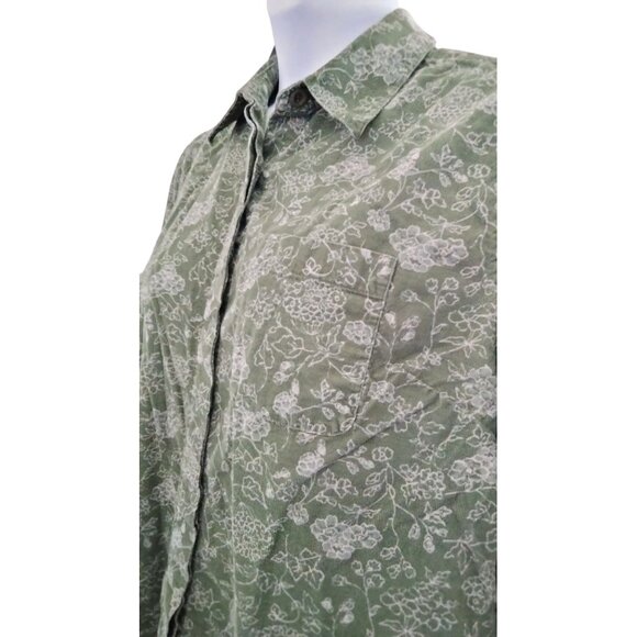 C.J. Banks Plus Size 1X Top Green Floral Corduroy Button-Up Long Sleeve Collared - Picture 6 of 11